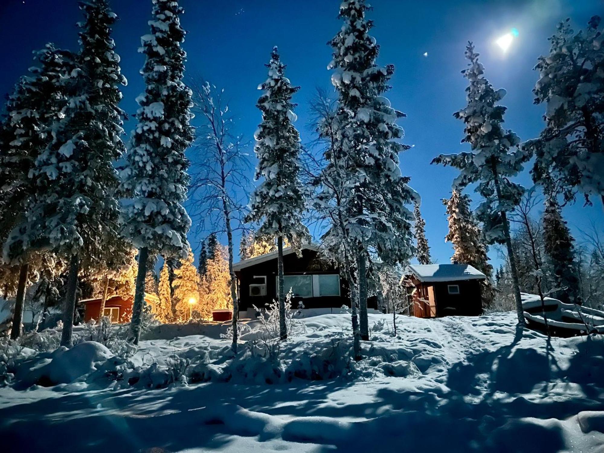 Camp Caroli Family House Vila Jukkasjärvi Exterior foto
